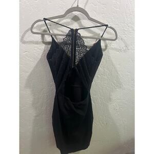 Windsor Black Lace Back Bodycon Mini Dress – XS